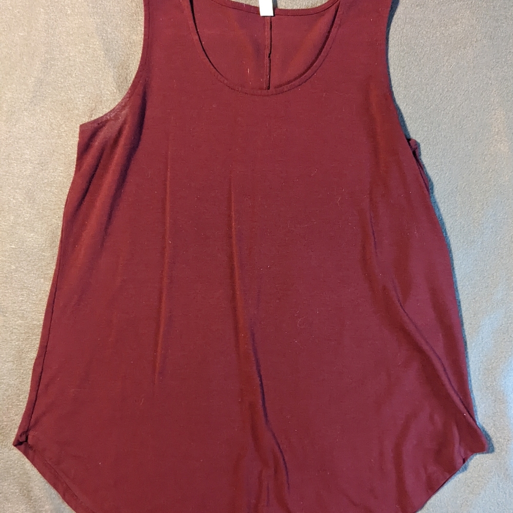 🌹3/$28 Maroon Tank Top